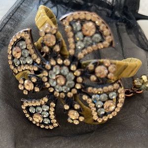 🤎🧡 Neiman Marcus Ornate Crystal Brown Cuff Bracelet Gorgeous 🤍